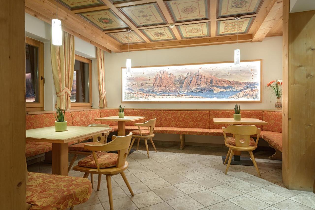 Hotel Ronce Ortisei Ngoại thất bức ảnh