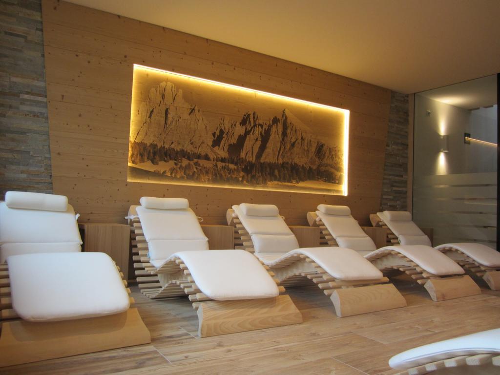 Hotel Ronce Ortisei Ngoại thất bức ảnh