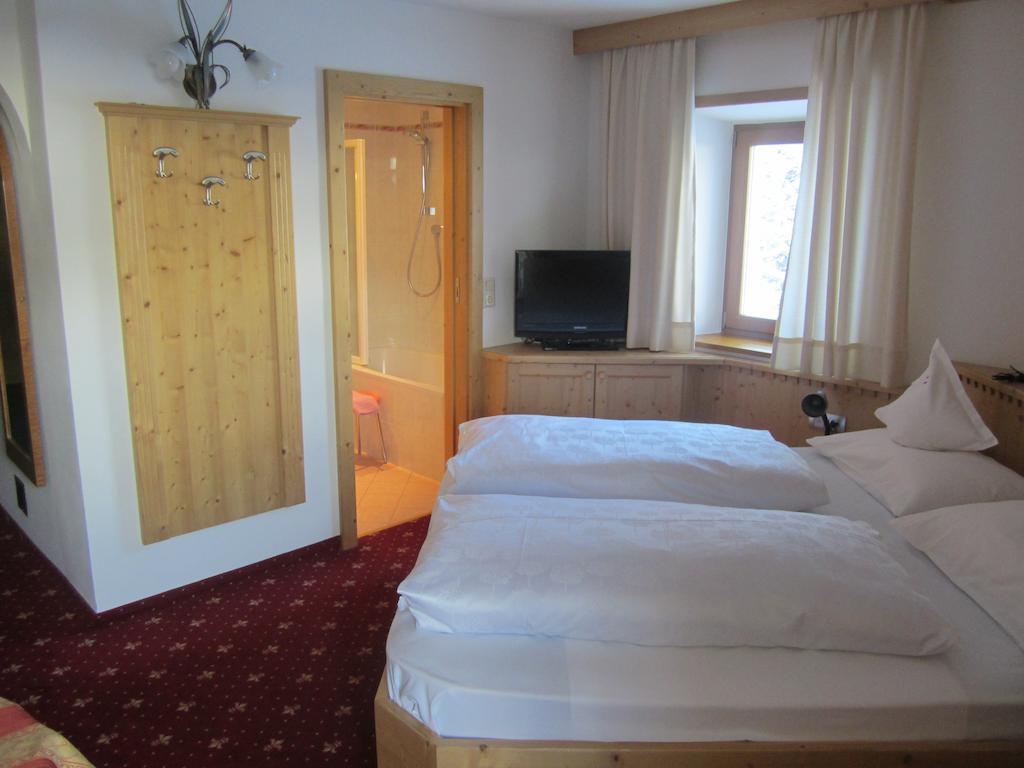 Hotel Ronce Ortisei Phòng bức ảnh