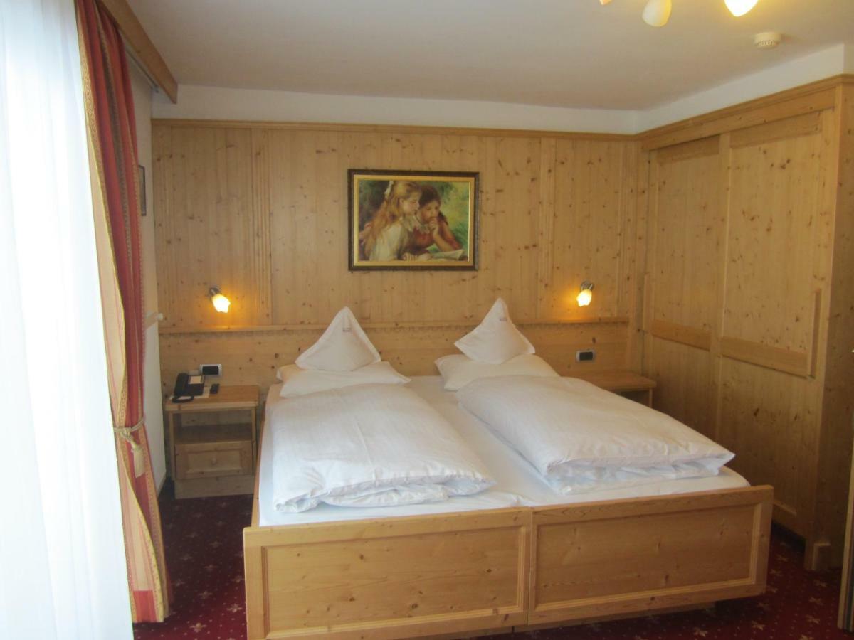 Hotel Ronce Ortisei Ngoại thất bức ảnh